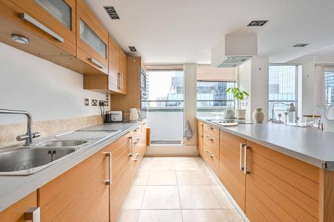 2 bedroom flat for sale, City Tower,, Canary Wharf, London, E14