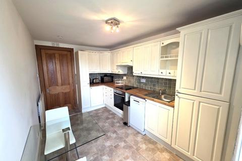 2 bedroom flat to rent, St Swithin Street, West End, Aberdeen, AB10