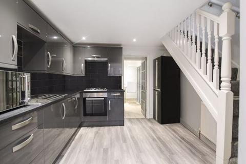 28 Factory Road, Northfleet, Gravesend, DA11 9HH