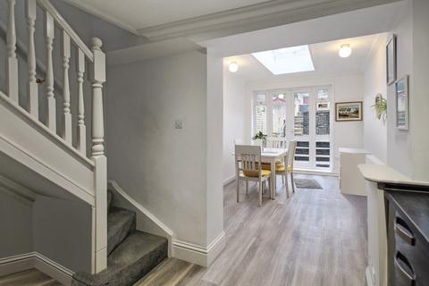 28 Factory Road, Northfleet, Gravesend, DA11 9HH