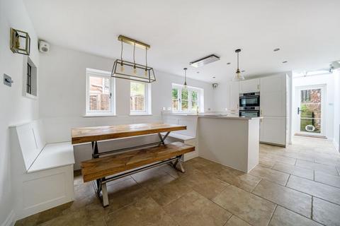 undefined, Lion Lane, Haslemere