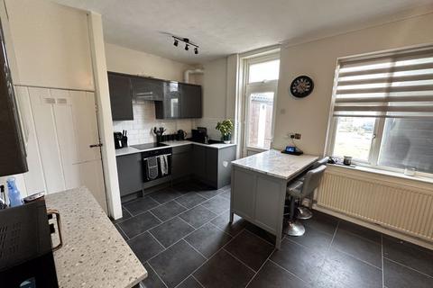 3 bedroom terraced house for sale, EMMADALE ROAD, WESTHAM, WEYMOUTH