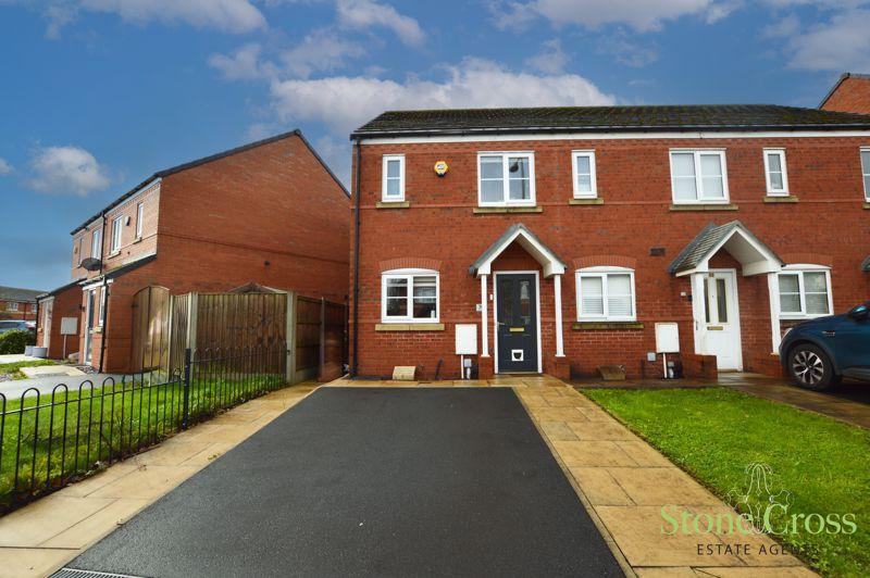 Vulcan Park Way, NewtonLeWillows, WA12 8AF 2 bed end of terrace house