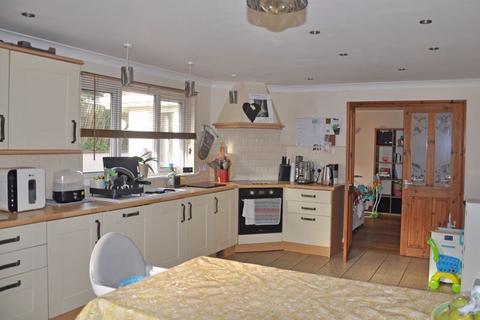 Brambles Fore Street, Grampound Road, Truro, TR2 4DU