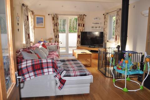 Brambles Fore Street, Grampound Road, Truro, TR2 4DU