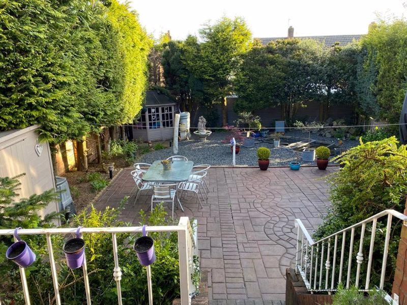 Darbys Hill Road, Oldbury B69 3 bed detached house for sale £350,000
