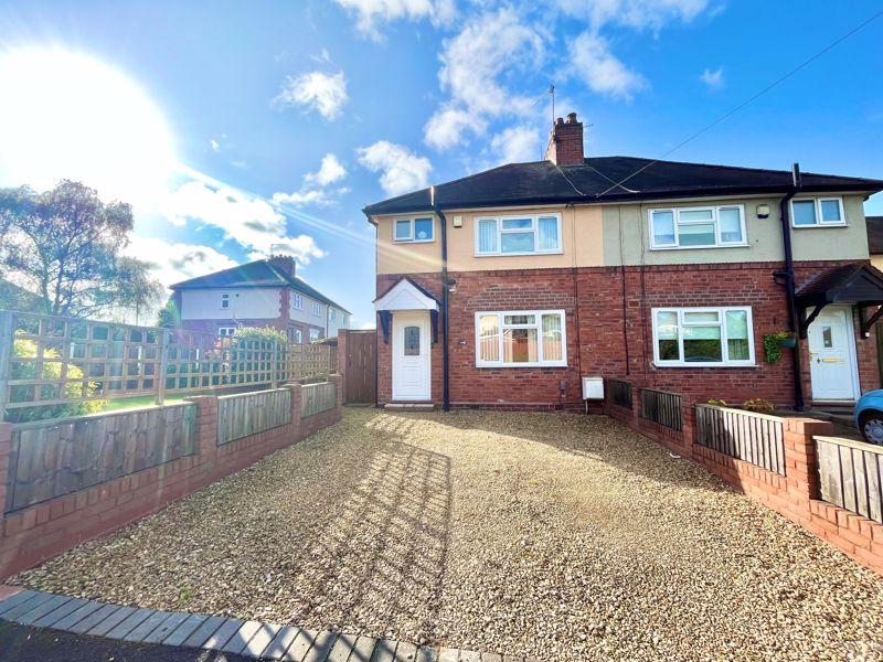 Grove Crescent, Brierley Hill DY5 3 bed semidetached house for sale