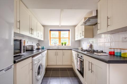6 bedroom semi-detached house to rent - Middleton Boulevard, Wollaton Park, Nottingham
