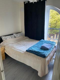 1 bedroom flat to rent, Melville Court, Croft Street, London, SE8 5DR