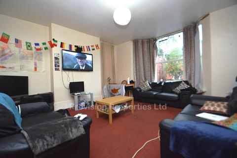 8 bedroom semi-detached house to rent - Cardigan Road, Headingley LS6