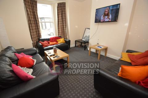 7 bedroom terraced house to rent, Norwood Terrace, Hyde Park LS6