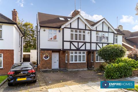 4 bedroom semi-detached house for sale - Stone Hall Road, Winchmore Hill, N21