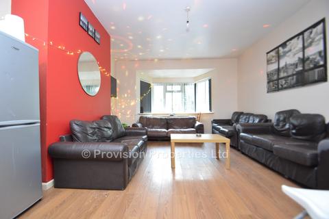 undefined, North Grange Mount, Hyde Park LS6