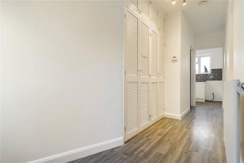 48 The Crescent, Theale, Reading, RG7 5AZ