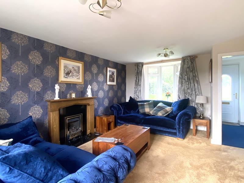 Church Road, Castlemorton, Worcestershire, WR13 6BE 4 bed semidetached