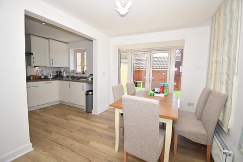 3 bedroom semi-detached house for sale, Albatross Road, Newcourt, Exeter, EX2
