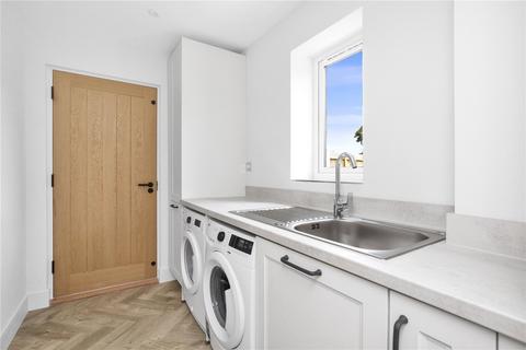 4 bedroom detached house for sale, Royal Oaks, Banstead, Surrey, SM7