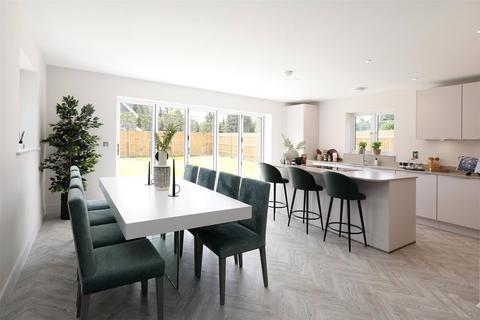 4 bedroom detached house for sale, Royal Oaks, Banstead, Surrey, SM7