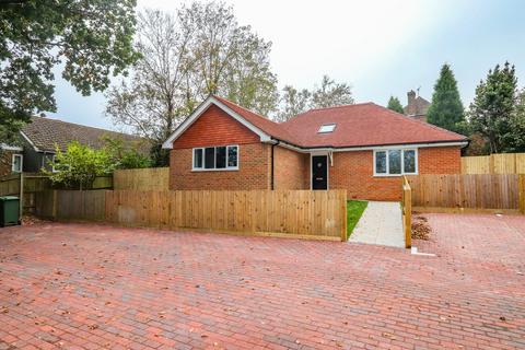2 bedroom detached bungalow for sale, Fairfield Chase, BEXHILL-ON-SEA, TN39