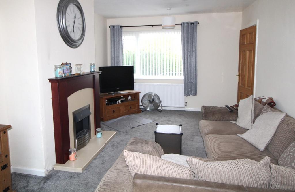 Braithwaite Drive, Keighley, BD22 3 bed semidetached house for sale