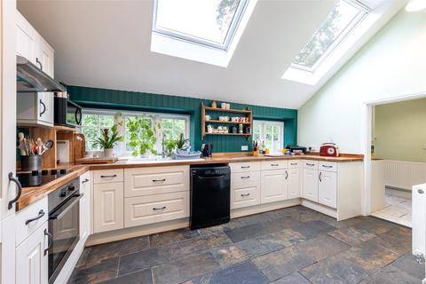 3 bedroom detached house for sale, Godstone Road, Oxted, Surrey, RH8