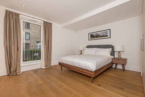 3 bedroom flat to rent, 10 Brandfield Street, Edinburgh, EH3 8AS