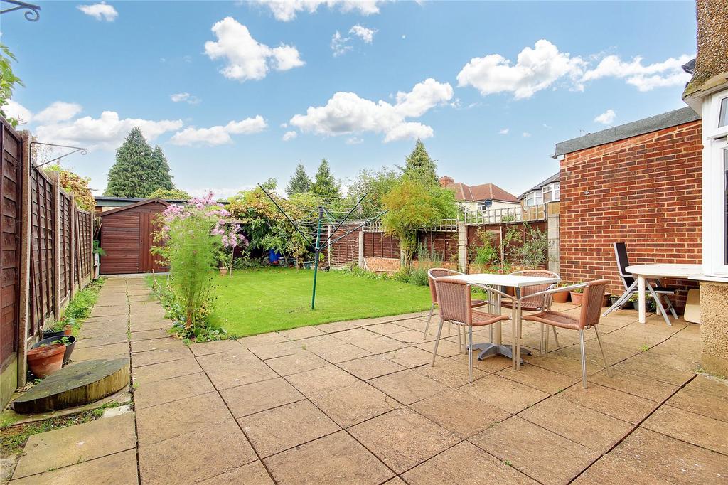 Mapleton Crescent, Enfield, EN3 3 bed semidetached house for sale £
