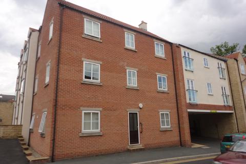 2 bedroom flat to rent, Squires Close, Sherburn in Elmet, Leeds, LS25