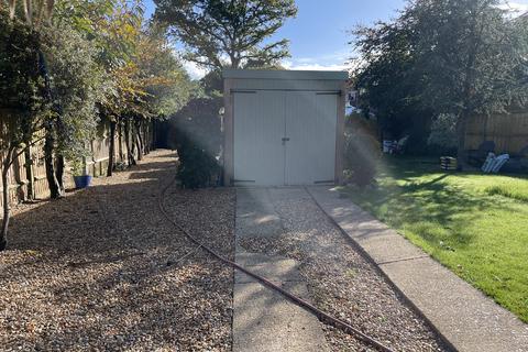 undefined, Calmore Road, Calmore SO40