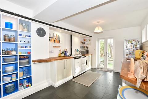 3 Argyle Road, Bognor Regis, PO21 1DY