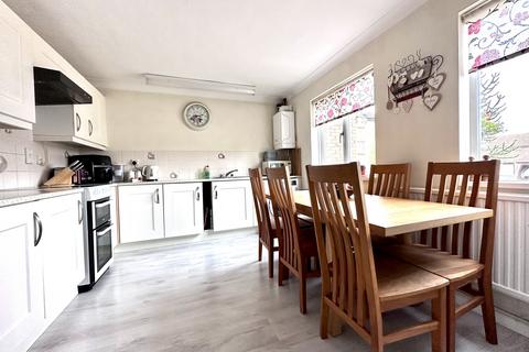 17 Christopher Tye Close, Ely, CB6 3DB