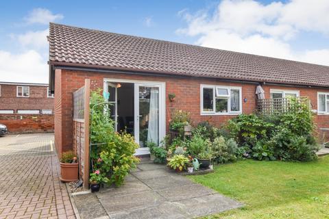 1 bedroom bungalow for sale - Embassy Court, High Street, Maldon