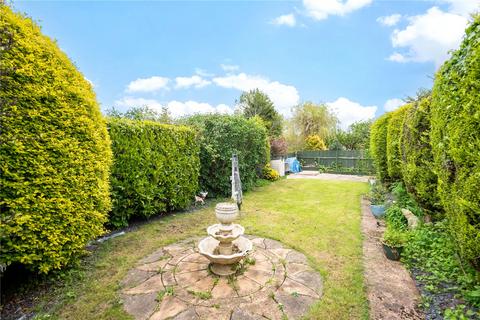 69 Crest View Drive, Petts Wood, Orpington, BR5 1BX