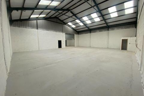 Warehouse to rent, Hopewell House, Whitehill Industrial Estate, Swindon, Wiltshire, SN4