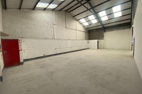 Warehouse to rent, Hopewell House, Whitehill Industrial Estate, Swindon, Wiltshire, SN4