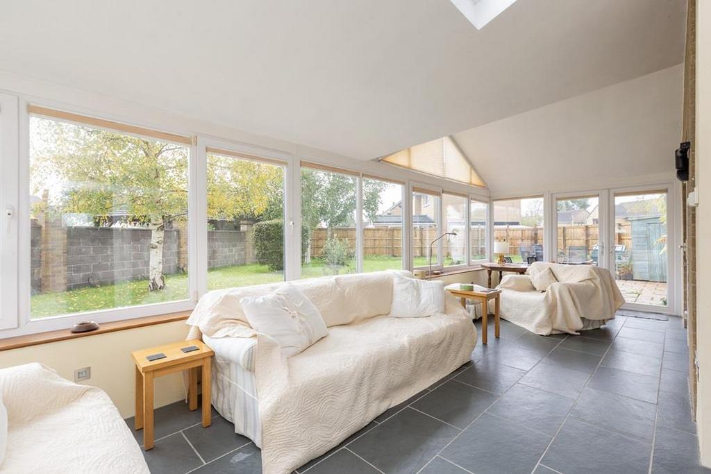Central Avenue, Ilchester, Somerset, BA22 4 bed detached house for sale