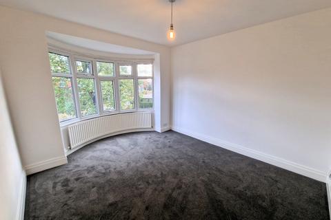 2 bedroom flat to rent, Richmond Road, Redcar, TS10