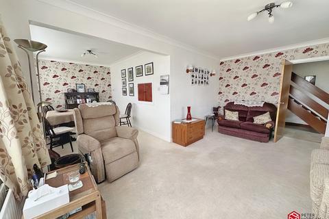 4 bedroom detached house for sale, Ridgewood Gardens, Cimla, Neath, Neath Port Talbot. SA11 3QQ