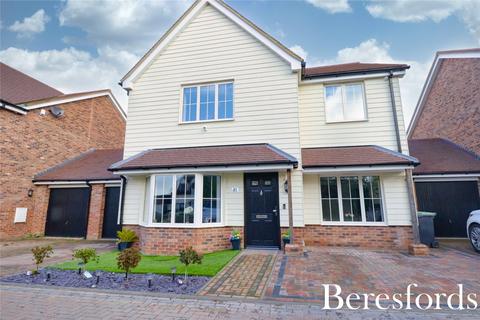 4 bedroom detached house for sale, Little Ridings Lane, Ingatestone, CM4