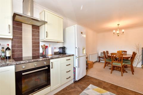 25 Peter Street, Deal, CT14 6DG