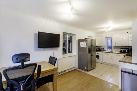 1 Otley Close, Conisbrough, Doncaster, DN12 2DQ