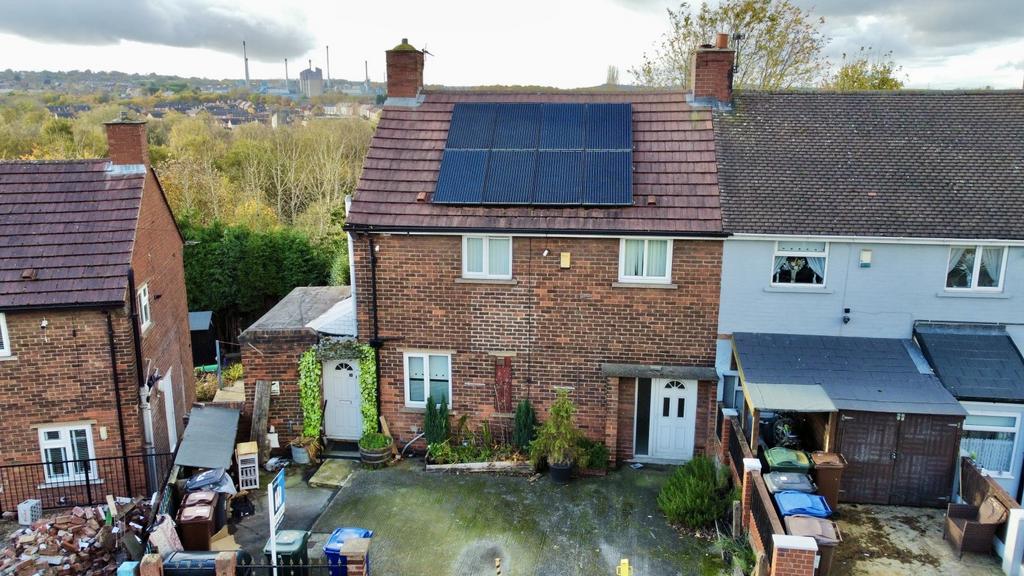 Firth Avenue, Cudworth, S72 3 bed semidetached house for sale £130,000