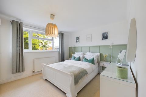 13 Dukes Ride, Silchester, Reading, RG7 2PX