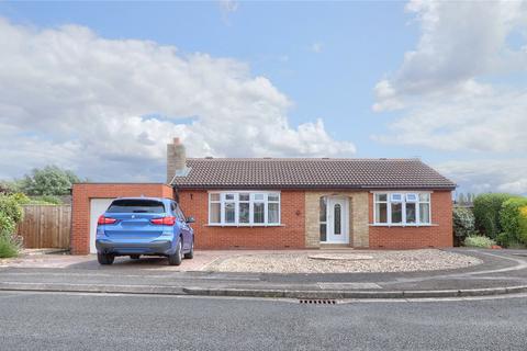 2 bedroom bungalow to rent, Thruxton Way, Stockton-on-Tees