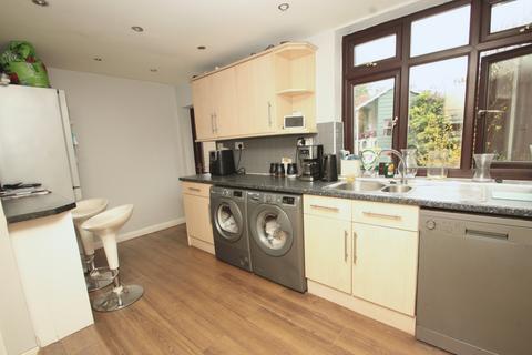 120 Charterhouse Road, Orpington, BR6 9ER