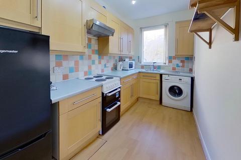2 bedroom flat to rent, Murieston Lane, Edinburgh, EH11