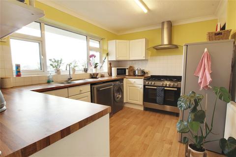 2 bedroom flat for sale, St. Helier Court, St. Helier Road, Ferring, Worthing, BN12