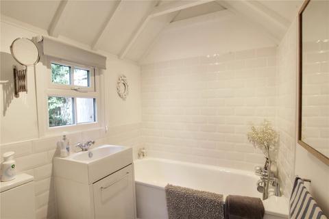 1 bedroom bungalow for sale, The Poplars, Ferring, Worthing, West Sussex, BN12