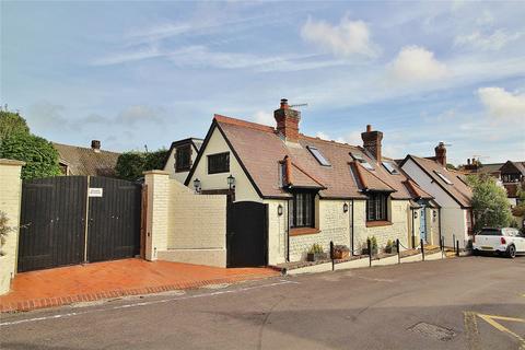 Pomegranate Cottage, 4 School Hill, Findon, Worthing, BN14 0TR