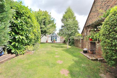 Pomegranate Cottage, 4 School Hill, Findon, Worthing, BN14 0TR